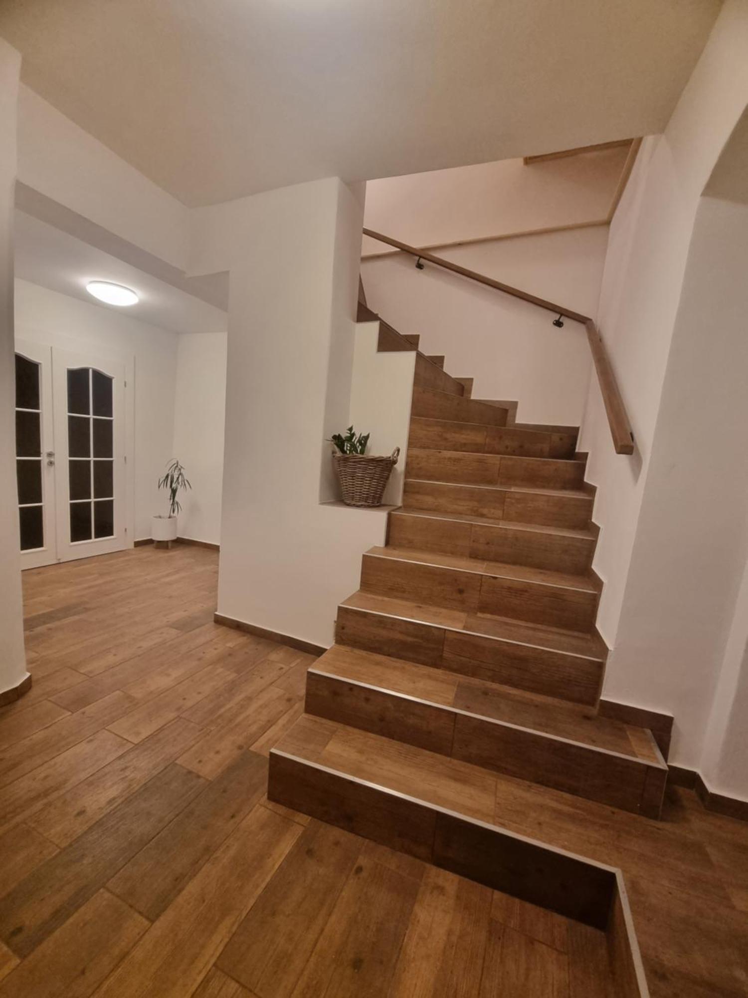 Ursula 2 Apartment